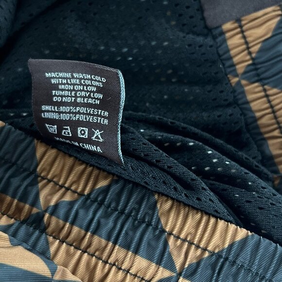 Maison Article Shorts Men S Drawstring Mesh Lined Triangle Geometric Brown Black - Picture 12 of 12